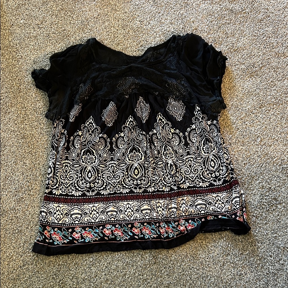 Bila Black and White Patterned Blouse